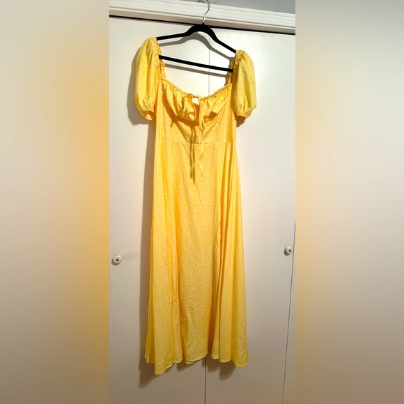 Beautiful summer dress size xl - Picture 3 of 3